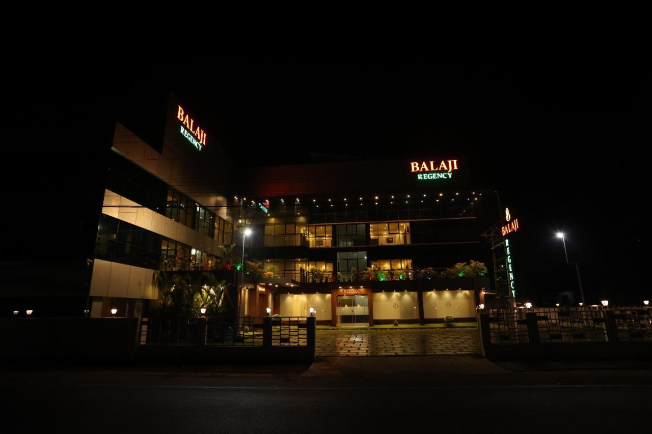 Balaji Regency Kanhangad Kannangad Exterior photo
